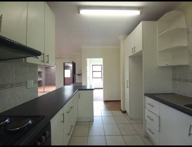 2 BEDROOM TOWNHOUSE RENTED IN WESTERING